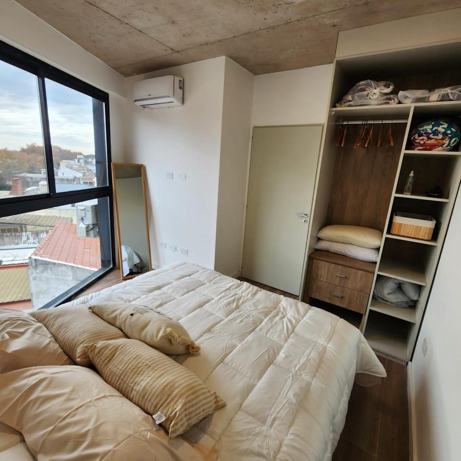 Apartment Versalles Ruiz De Llanos. Bs As. *